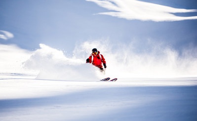 News: Heli Purchases Great Canadian Heli-Skiing and Heather
Mountain Lodge
